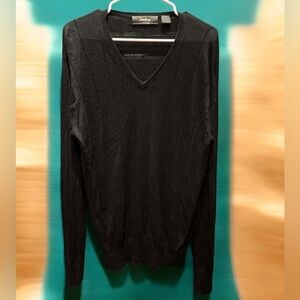 Neiman Marcus silk Men's Charcoal V-Neck Sweater XL
